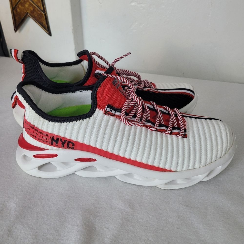 HYD SHUANG SNEAKERS  